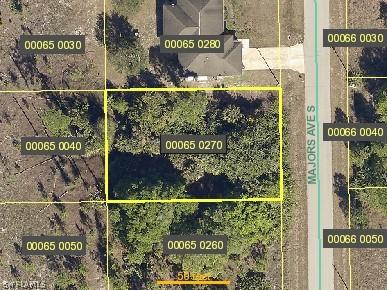 422 Majors Ave., Lehigh Acres, FL 33974