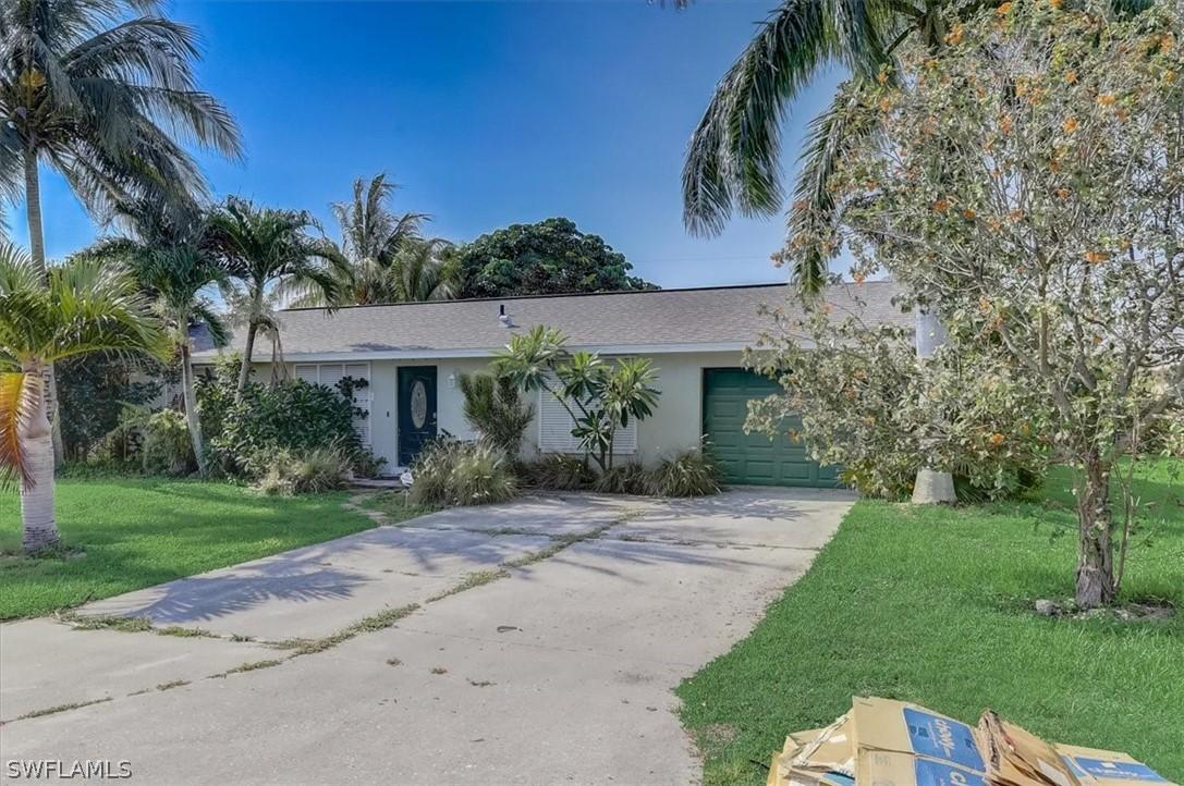 1319 SE 37th St., Cape Coral, FL 33904