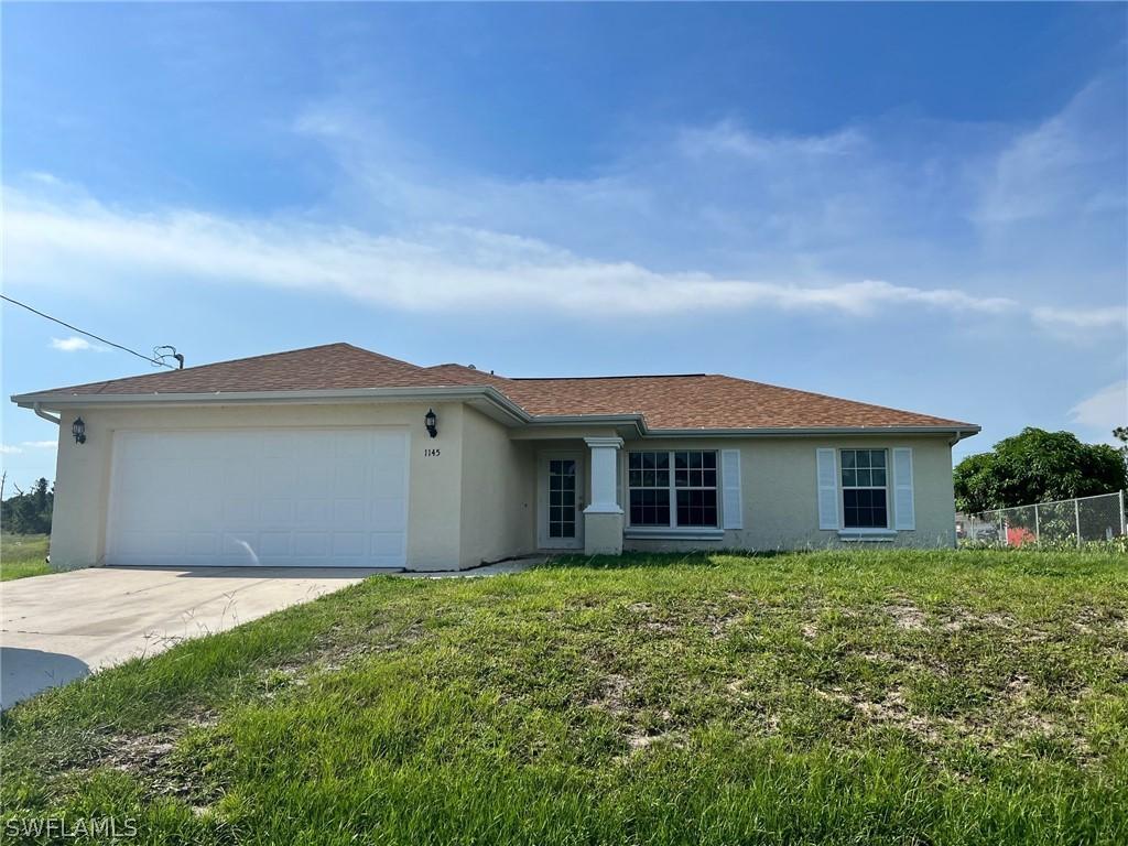 1145 Edgewood St., Lehigh Acres, FL 33974