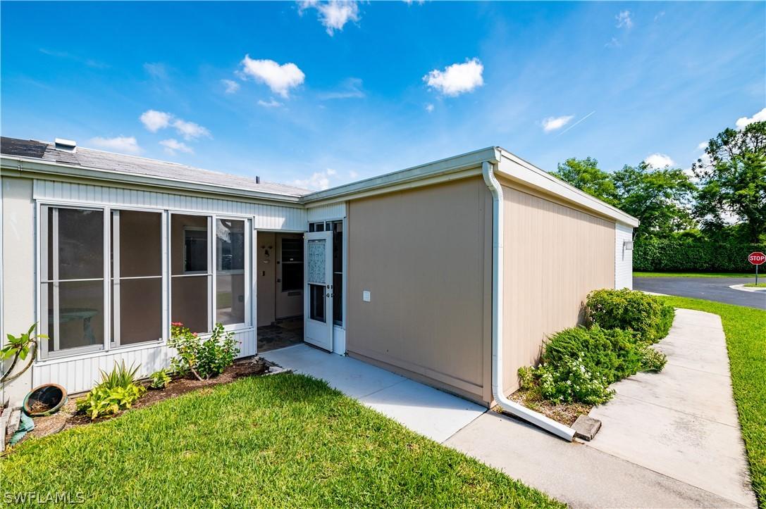 8406 Bahama Ct., Fort Myers, FL 33907