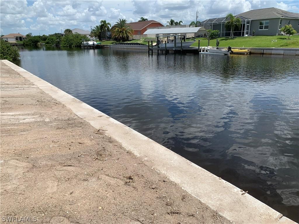 3328 NW 6th St., Cape Coral, FL 33993