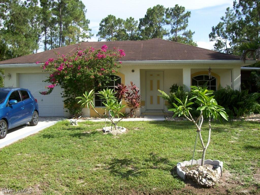 708 Foxtail St., Lehigh Acres, FL 33974
