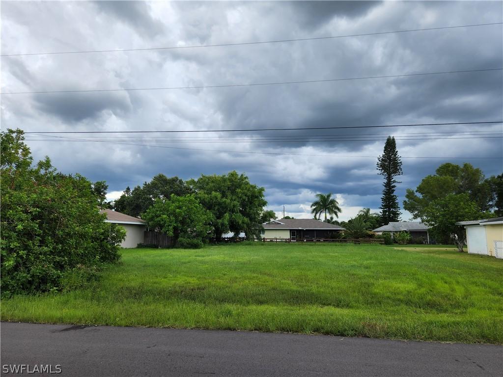 1125 SE 18th Ter., Cape Coral, FL 33990