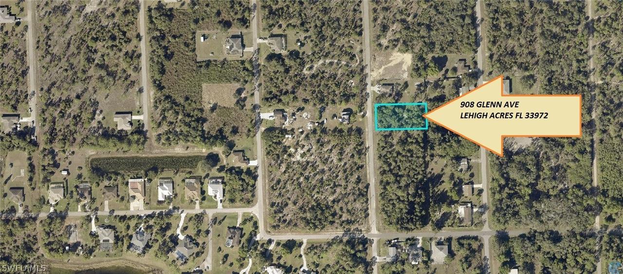 908 Glenn Ave., Lehigh Acres, FL 33972