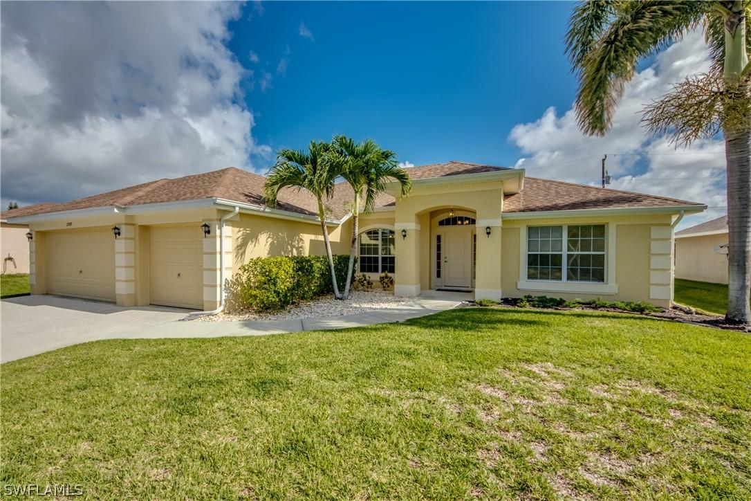 2209 SW 4th St., Cape Coral, FL 33991