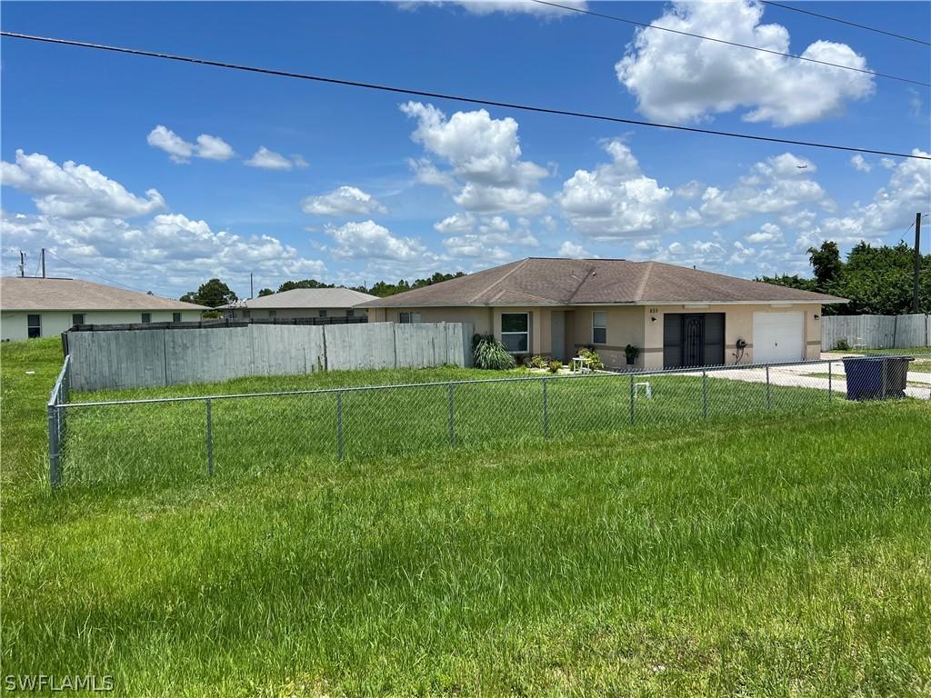 855/857 Alabama Rd., Lehigh Acres, FL 33974