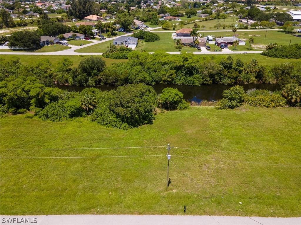 2206 NE 22nd Ave., Cape Coral, FL 33909