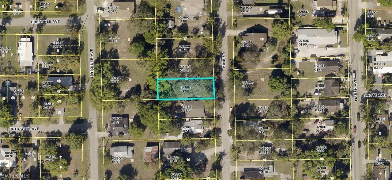 728 Pine St., Fort Myers, FL 33916