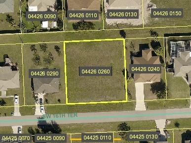 833 SW 16th Ter., Cape Coral, FL 33991