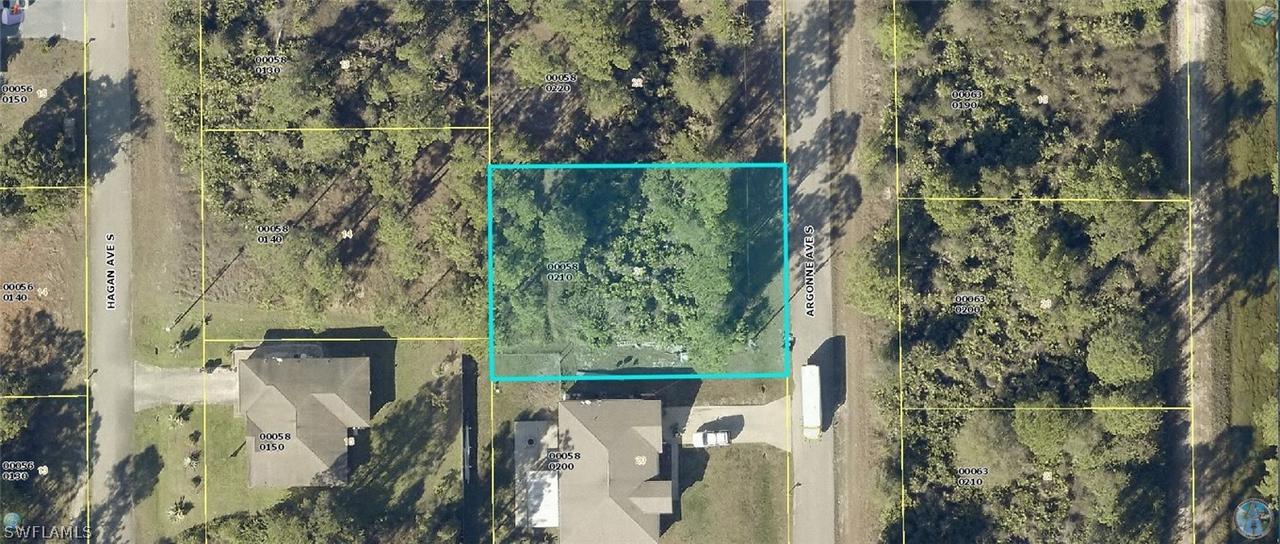 230 Argonne Ave., Lehigh Acres, FL 33974