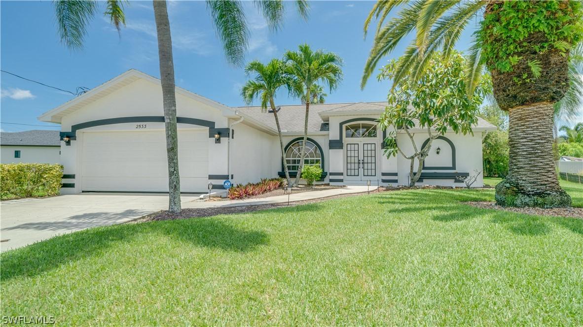 2533 Gleason Pkwy., Cape Coral, FL 33914