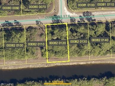 1152 Cumming St., Lehigh Acres, FL 33974