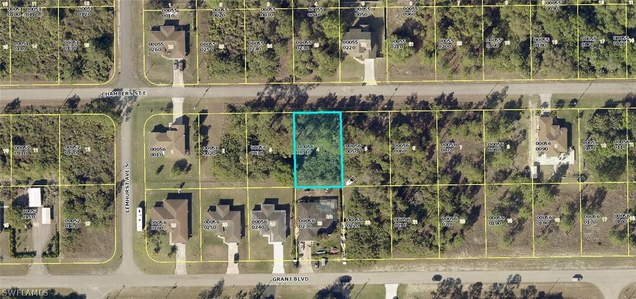 746 Chambers St., Lehigh Acres, FL 33974