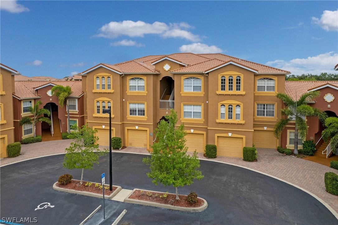 15585 Ocean Walk Cir. #307, Fort Myers, FL 33908