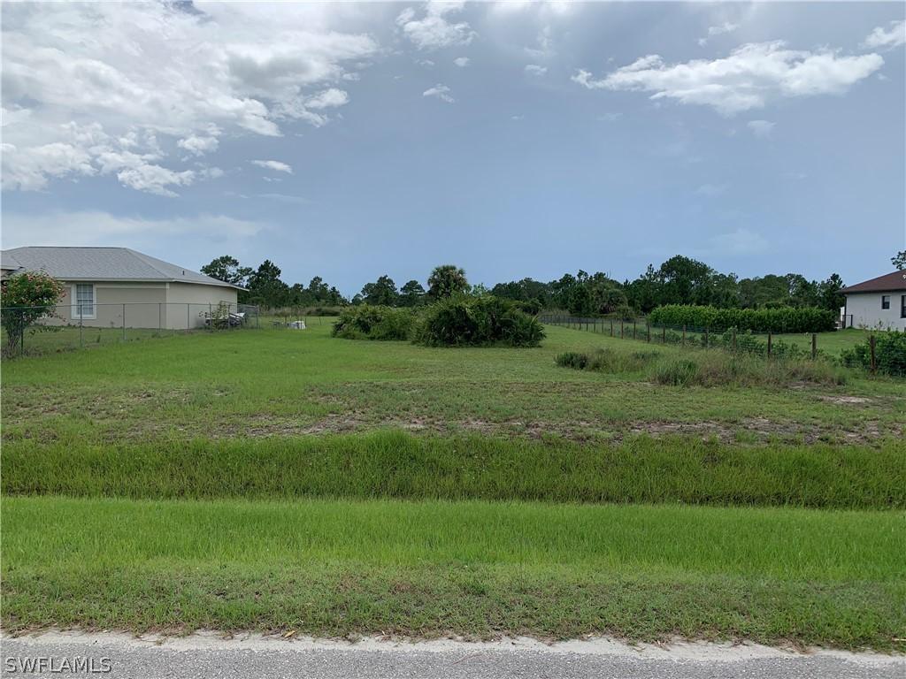 4865 16th St., Naples, FL 34120