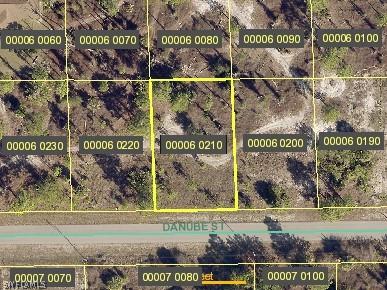 929 Danube St., Lehigh Acres, FL 33974