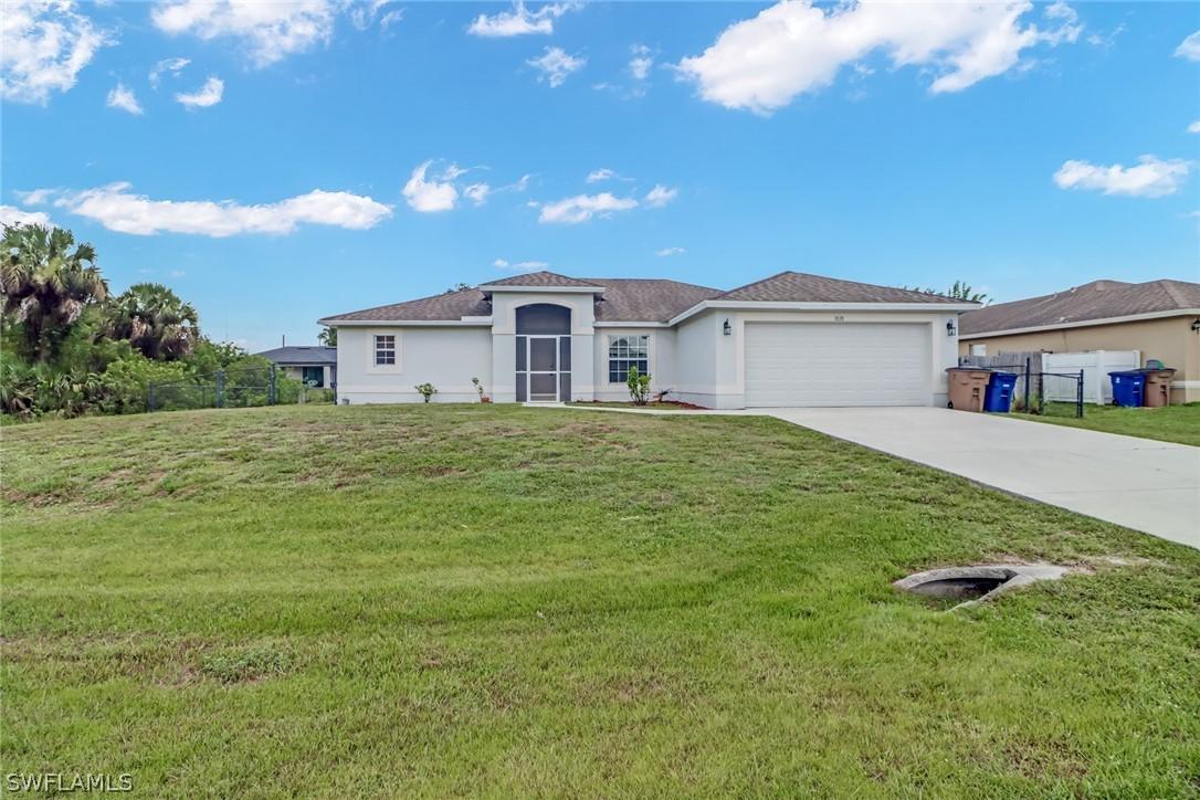 1020 Atherton Ave., Lehigh Acres, FL 33971