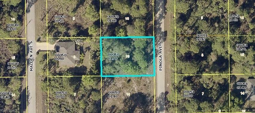 228 Pinola Ave., Lehigh Acres, FL 33974