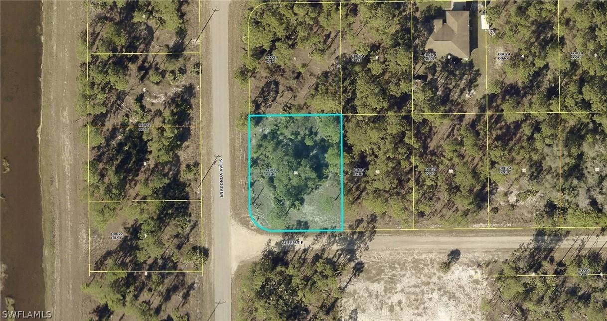 711 Alee St., Lehigh Acres, FL 33974