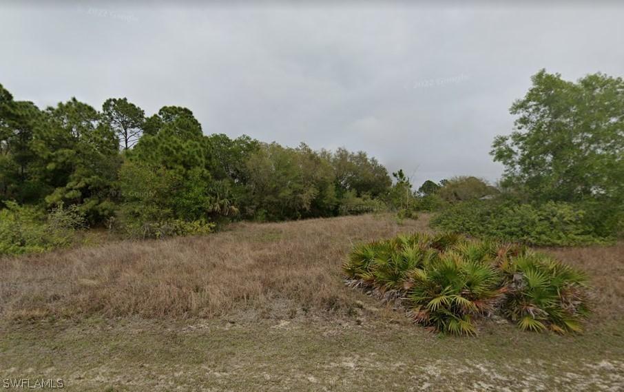 2004 Curry Ave., Lehigh Acres, FL 33971