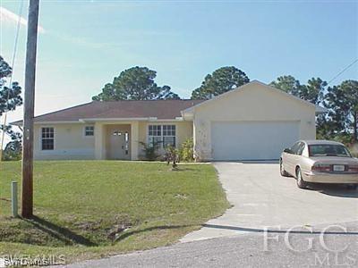 376 Butler Ave., Lehigh Acres, FL 33974