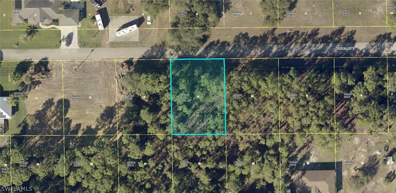860 Porter St., Lehigh Acres, FL 33974