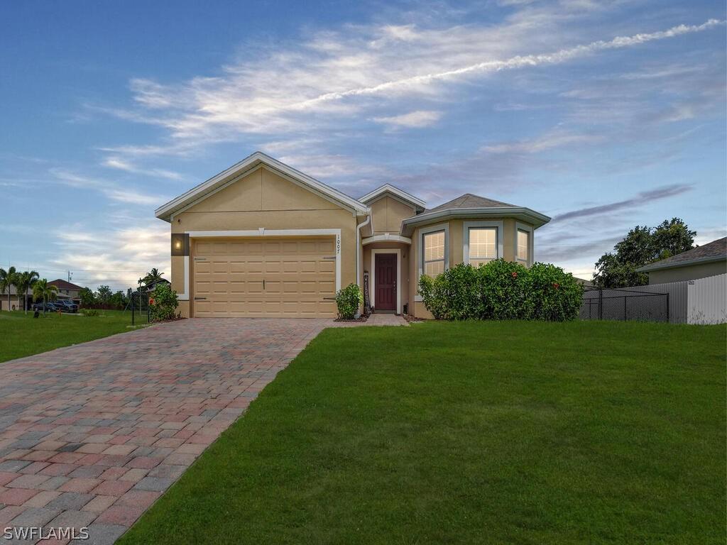 1007 NW 5th Pl., Cape Coral, FL 33993