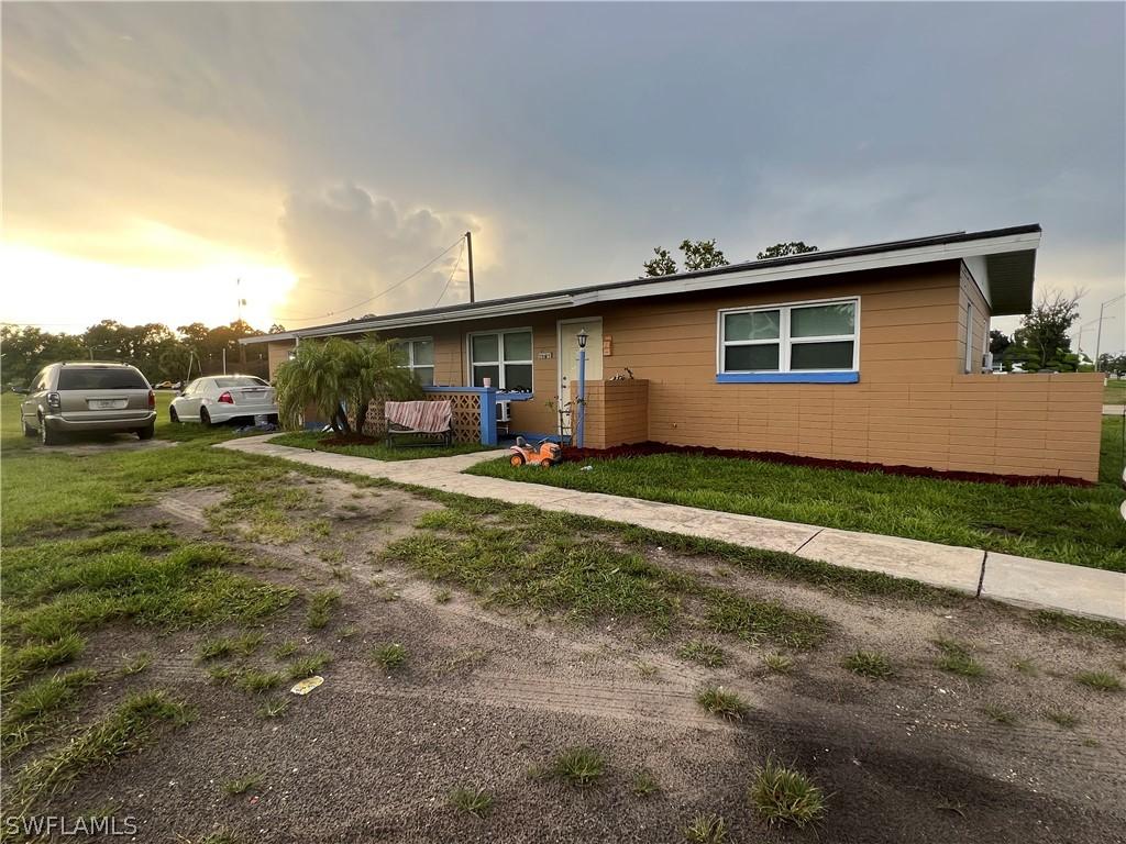 623 Joel Blvd., Lehigh Acres, FL 33936