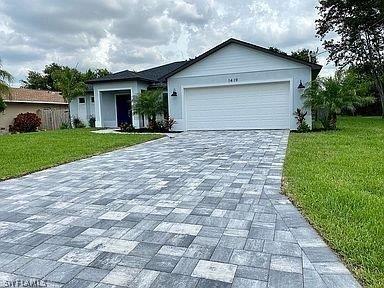 702 NW 6th Pl., Cape Coral, FL 33993