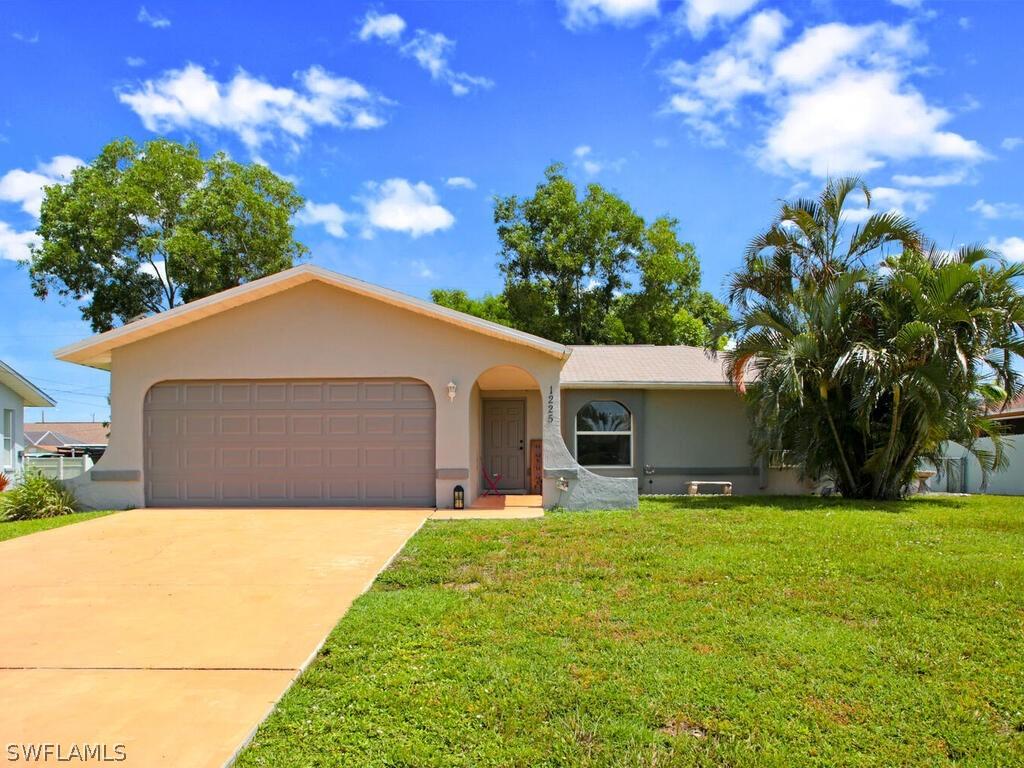 1225 SW 30th St., Cape Coral, FL 33914