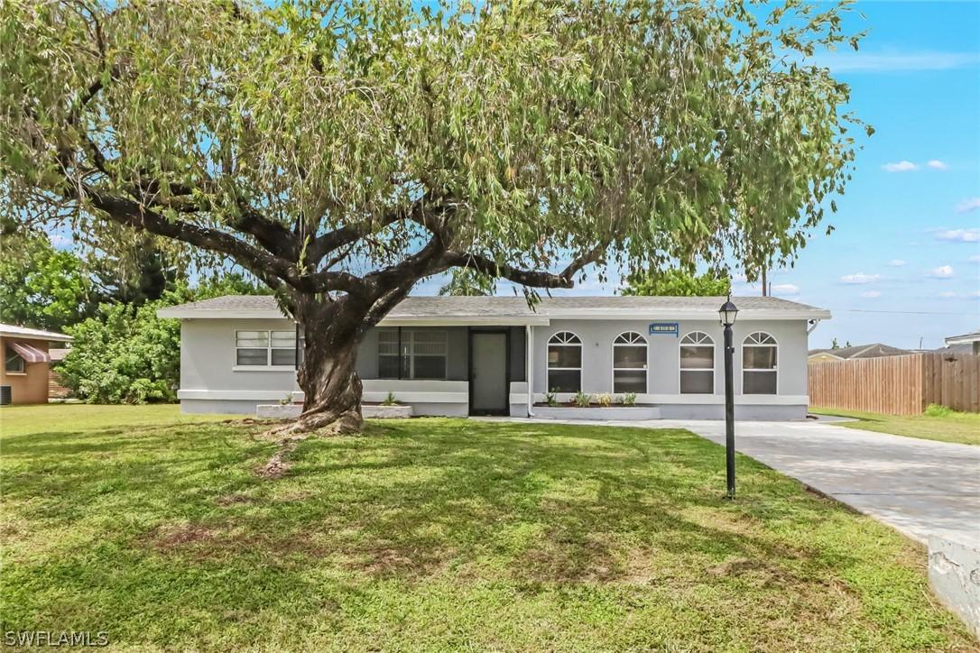 305 E Bougainvillea Rd., Lehigh Acres, FL 33936