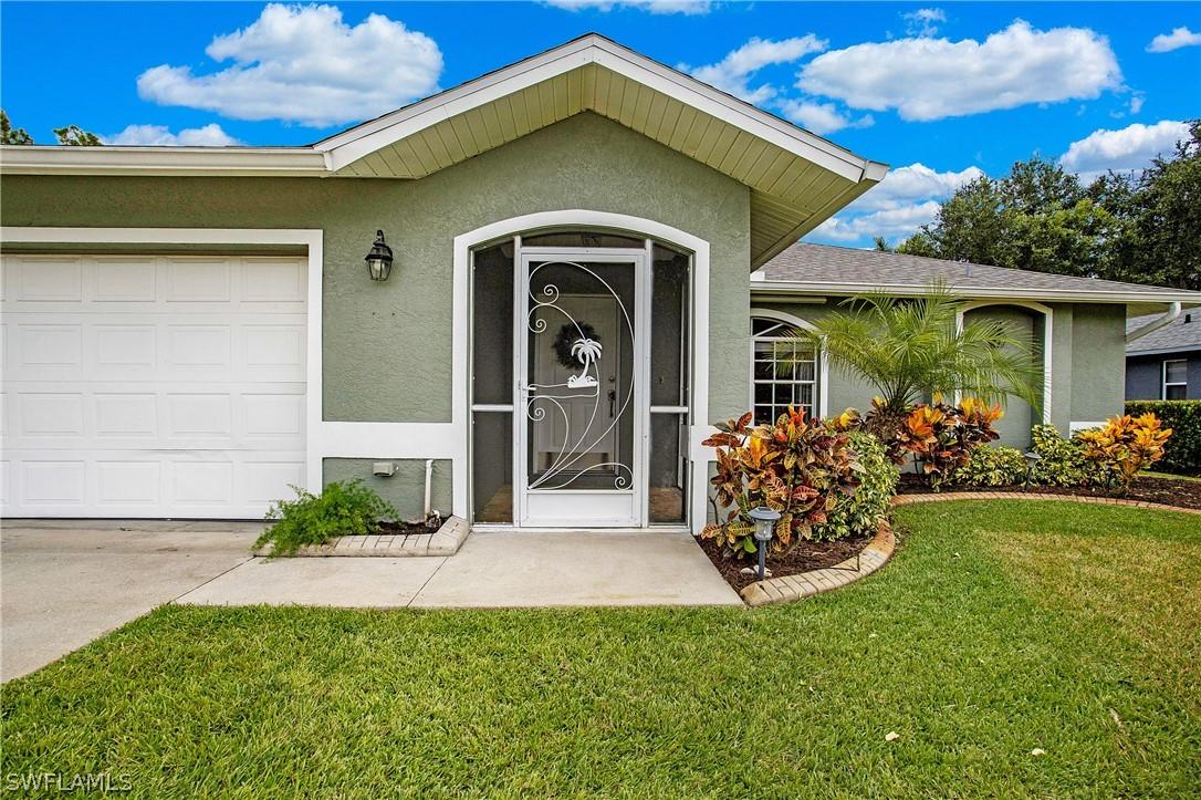 272 Johnnycake Dr., Naples, FL 34110