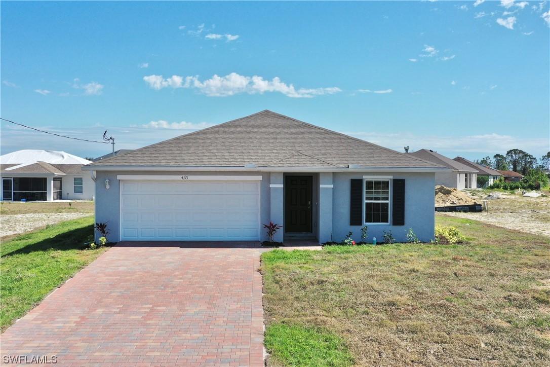 4171 NE 8th Pl., Cape Coral, FL 33909