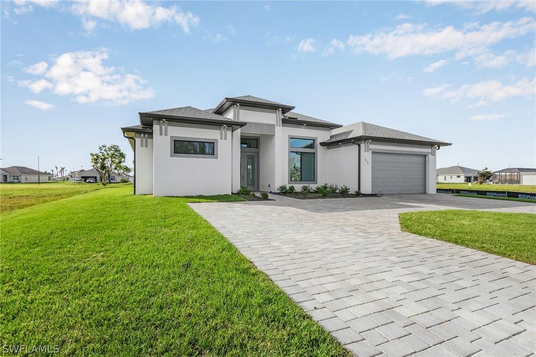 102 NE 6 Pl., Cape Coral, FL 33909
