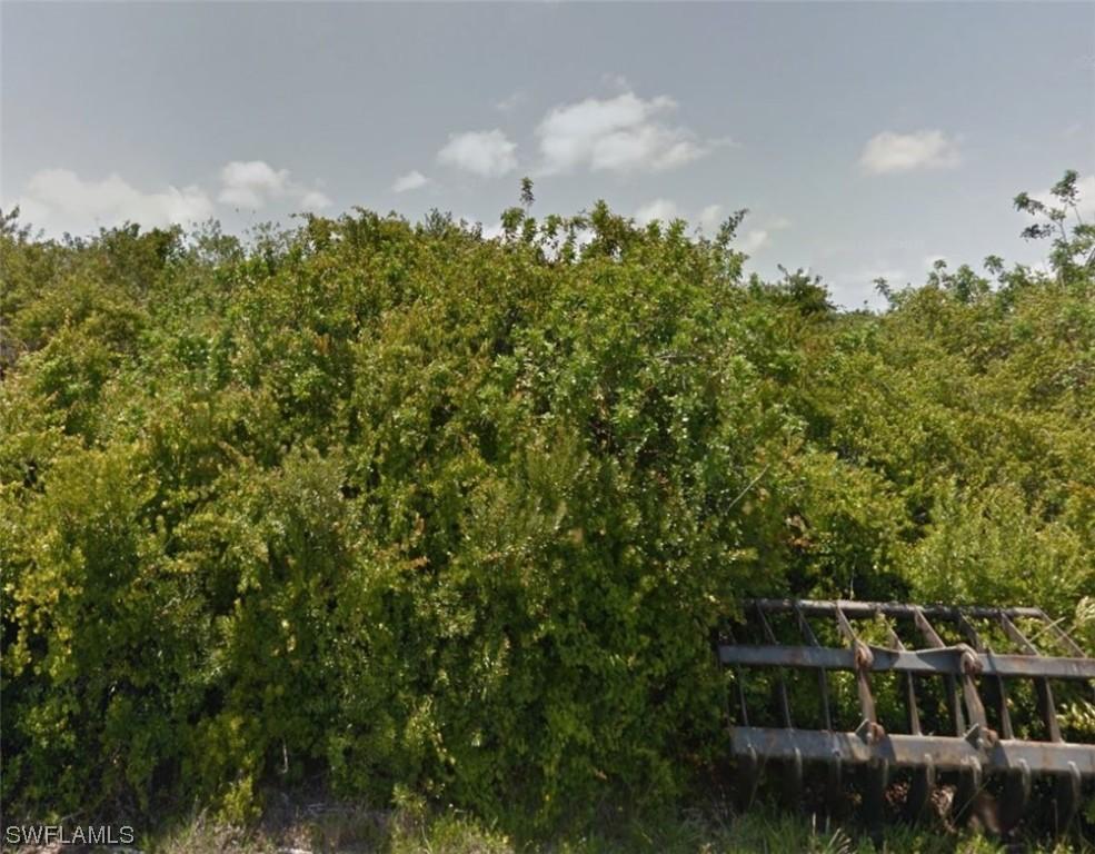 10057 Winnipeg St., Port Charlotte, FL 33981