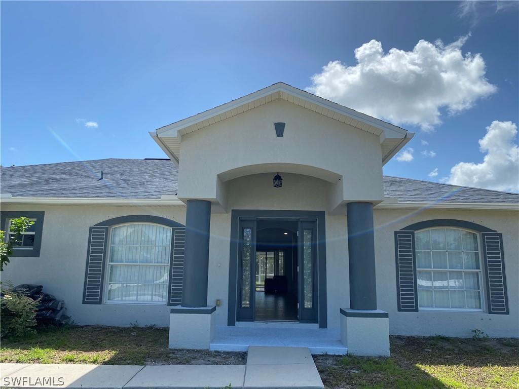 409 NW 27th Ave., Cape Coral, FL 33993