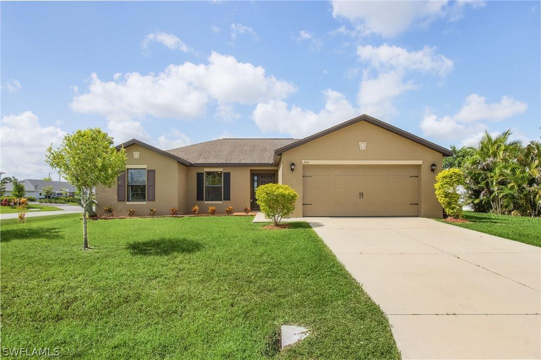 104 SW 16th Ter., Cape Coral, FL 33991