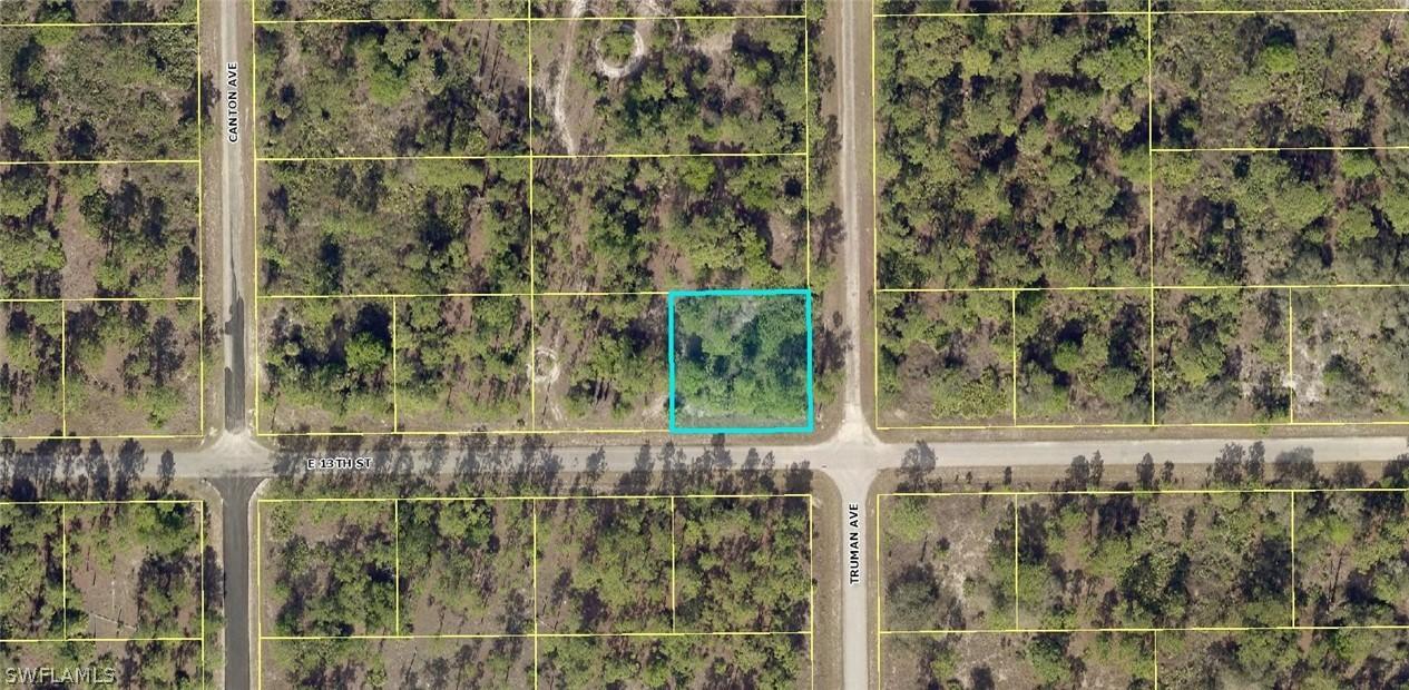 3207 E 13th St., Lehigh Acres, FL 33972