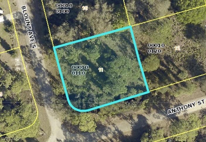 141 Blount Ave., Lehigh Acres, FL 33974