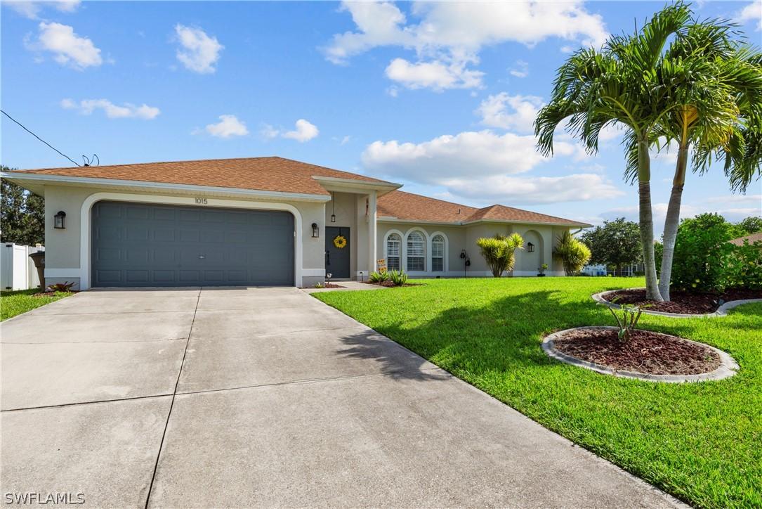 1015 NW 9th St., Cape Coral, FL 33993