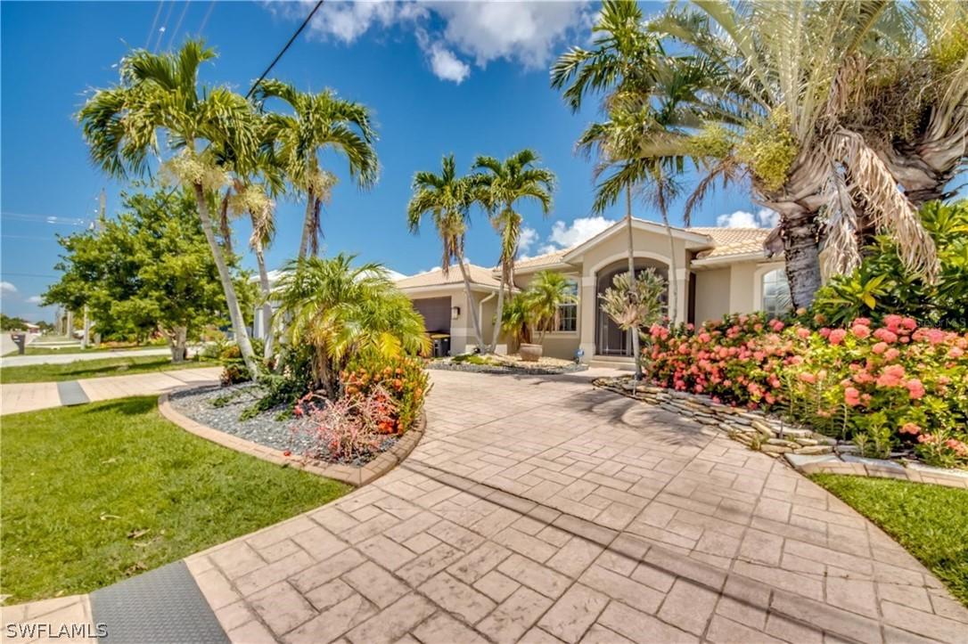 2030 Aqui Esta Dr., Punta Gorda, FL 33950