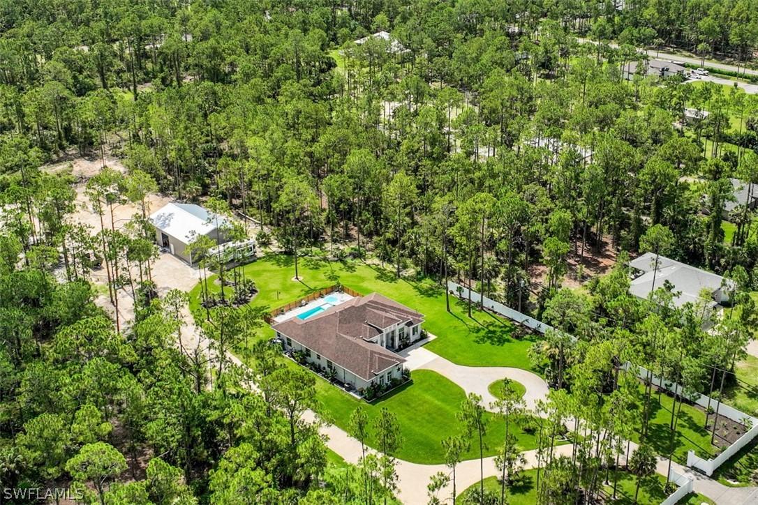 2112 16th St., Naples, FL 34120