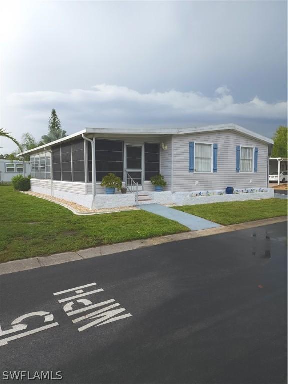 2 Grape St., Alva, FL 33920