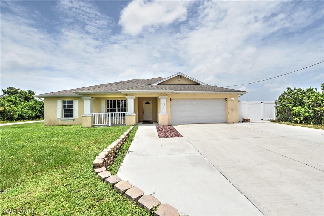 314 Rand Ave., Lehigh Acres, FL 33974