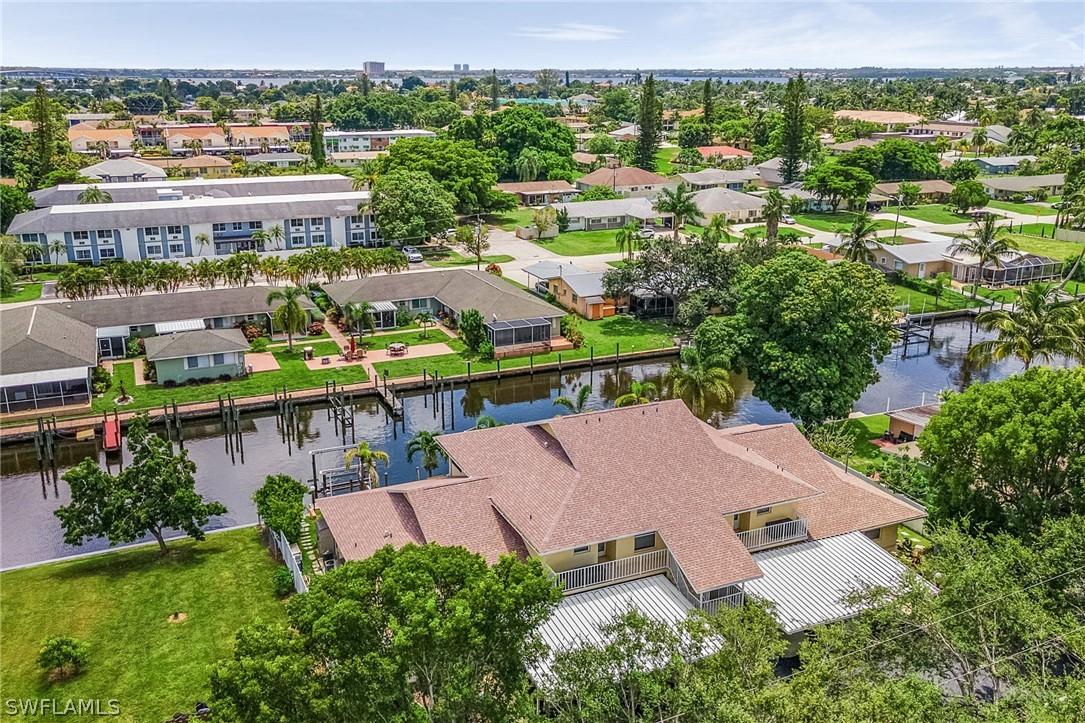 4919 Victoria Dr. #4, Cape Coral, FL 33904