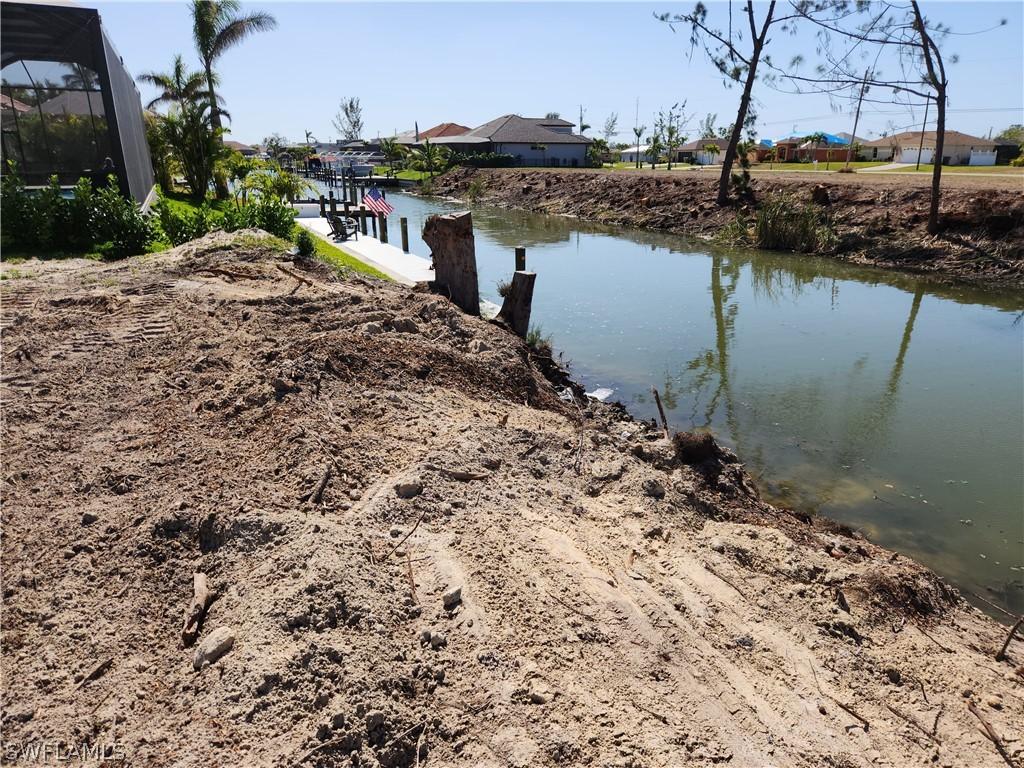 2720 SW 17th Ave., Cape Coral, FL 33914