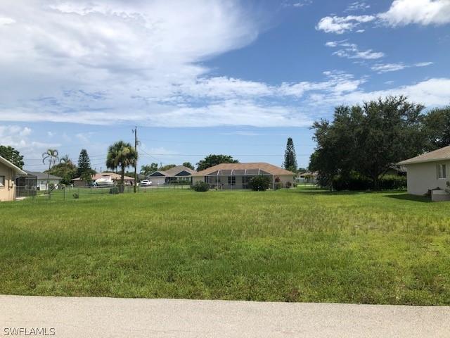 214 SW 38th Ter., Cape Coral, FL 33914