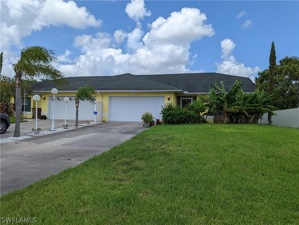 700-702 Thomas Sherwin Ave., Lehigh Acres, FL 33974