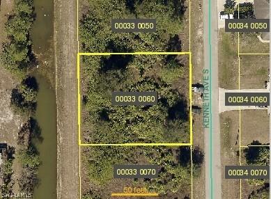 2220 Kenneth Ave., Lehigh Acres, FL 33973