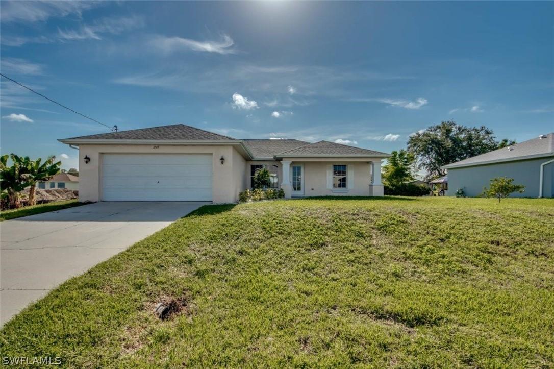 2519 NE 6th Pl., Cape Coral, FL 33909